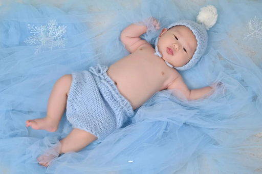 邹平摸孕妇肚子沾喜气